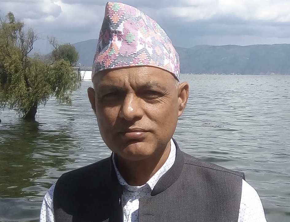 ३० वर्ष मसाल, १० वर्ष माओवादी, बुढेसकालमा एमाले !